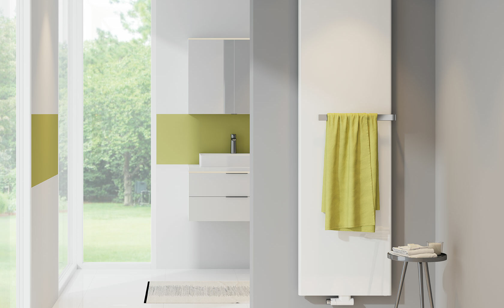 Schlichter, weißer Heizkörper an grauer Wand mit grünem Handtuch. Modernes Badezimmer-Design mit kleinem Tisch, der Handtücher hält. Frischer und eleganter Look. Schlichter, weißer Heizkörper an grauer Wand mit grünem Handtuch. Modernes Badezimmer-Design mit kleinem Tisch, der Handtücher hält. Frischer und eleganter Look.