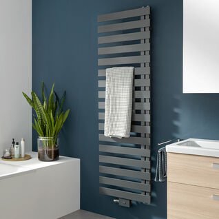 Inhaus_StilweltSaphir_Badheizkoerper_OptimaL_02 Inhaus_StilweltSaphir_Badheizkoerper_OptimaL_02