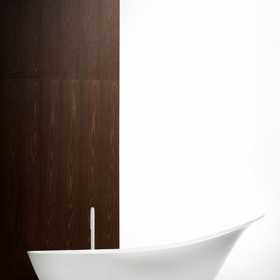 Inhaus_StilweltDiamant_Badewanne_Falper_Lancetta_01 Inhaus_StilweltDiamant_Badewanne_Falper_Lancetta_01