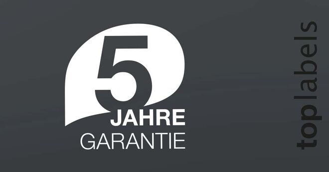 Ein Etikett mit der Aufschrift "5 Jahre Garantie" ist zu sehen. Daneben steht vertikal "top labels". Der Hintergrund ist dunkel. Ein Etikett mit der Aufschrift "5 Jahre Garantie" ist zu sehen. Daneben steht vertikal "top labels". Der Hintergrund ist dunkel.